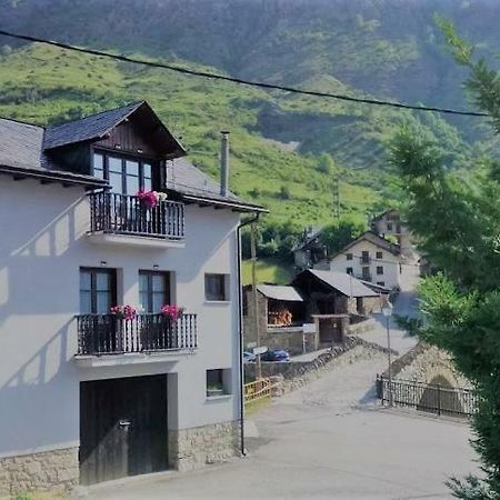 Apartaments Pont Romanic Espot Εξωτερικό φωτογραφία