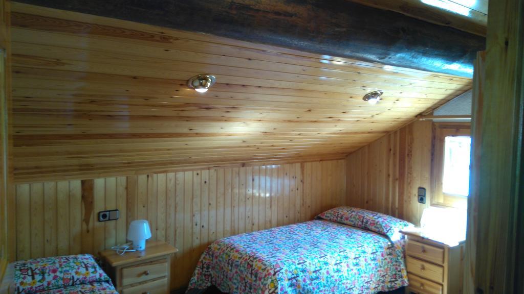 Apartaments Pont Romanic Espot Εξωτερικό φωτογραφία